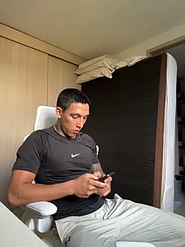 sendfer online show from November 2025 09:51:02 PM