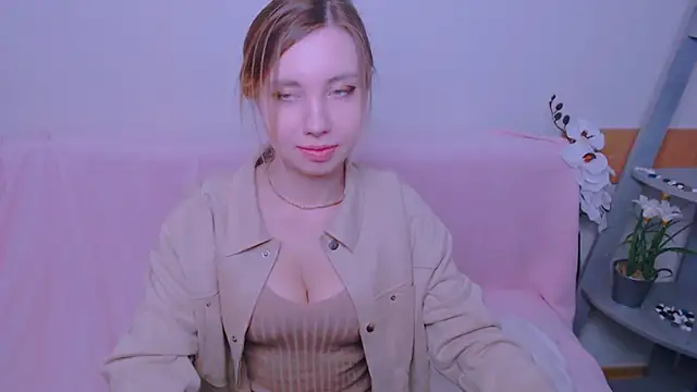 AliceFire  online show from March 2026 10:53:01 AM