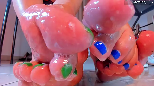 Katherinlevinee1 online show from October 2025 12:12:02 AM