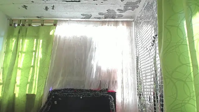 Snapshot of Megan_Miles02 chatting on January 2025 09:05:01 PM Megan Miles02 online show from January 2025 09:05:01 PM