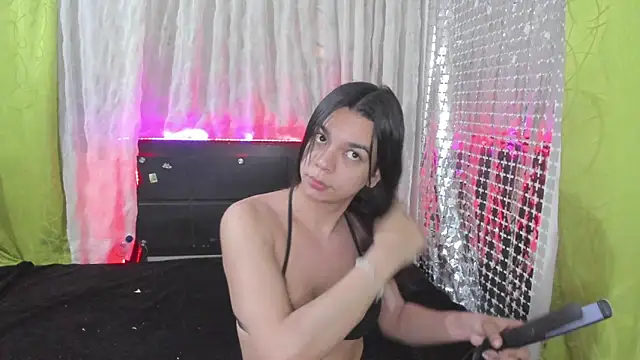 Snapshot of Megan_Miles02 chatting on January 2025 10:55:02 AM Megan Miles02 online show from January 2025 10:55:02 AM