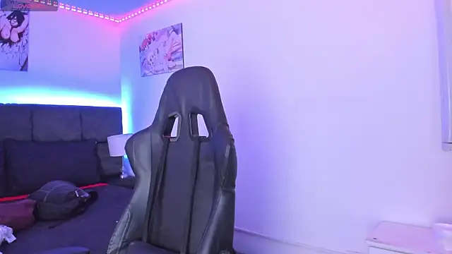 Megan Miles02 online show from November 2025 08:00:01 PM