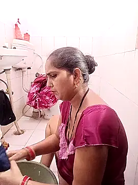 reemacouple007 online show from March 2026 05:22:01 AM