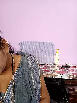 reemacouple007 online show from March 2026 08:18:02 AM