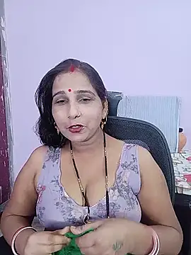 reemacouple007 online show from May 2026 07:26:02 AM