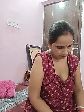Snapshot of reemacouple007 chatting on July 2026 03:22:01 AM reemacouple007 online show from July 2026 03:22:01 AM