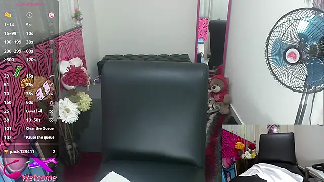 Snapshot of ViickySexy chatting on September 2025 07:41:01 PM ViickySexy online show from September 2025 07:41:01 PM