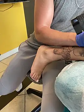 MachineDien online show from February 2025 08:22:02 PM