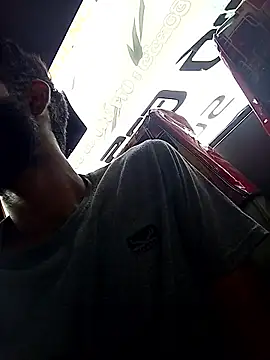 Snapshot of DulajThushara2468 chatting on January 2026 05:00:01 AM DulajThushara2468 online show from January 2026 05:00:01 AM