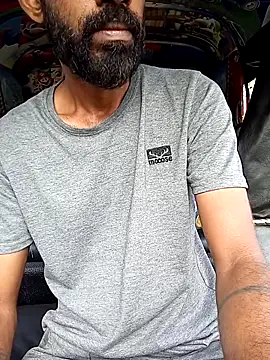 Snapshot of DulajThushara2468 chatting on February 2026 03:13:02 AM DulajThushara2468 online show from February 2026 03:13:02 AM