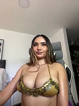 Snapshot of exoticcute chatting on September 2025 04:50:01 PM exoticcute online show from September 2025 04:50:01 PM