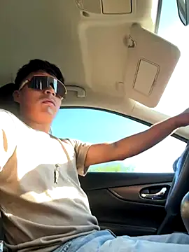 carlozxyz337 online show from September 2025 10:32:01 PM