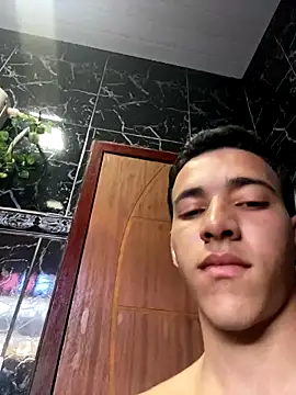 Snapshot of novin19_ chatting on September 2025 05:58:01 PM novin19 online show from September 2025 05:58:01 PM