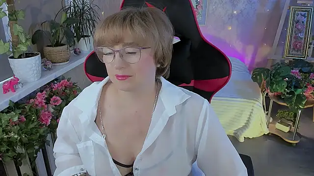 Snapshot of sugar_vivien chatting on May 2026 01:41:01 PM sugar vivien online show from May 2026 01:41:01 PM