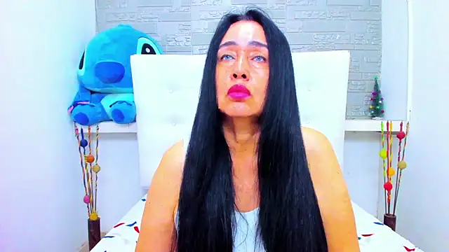 HorniestMilf online show from December 2025 08:46:01 PM