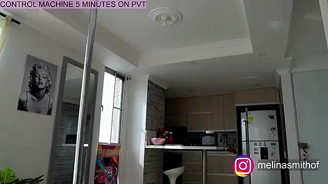 Melina-Smith online show from October 2025 07:48:02 PM