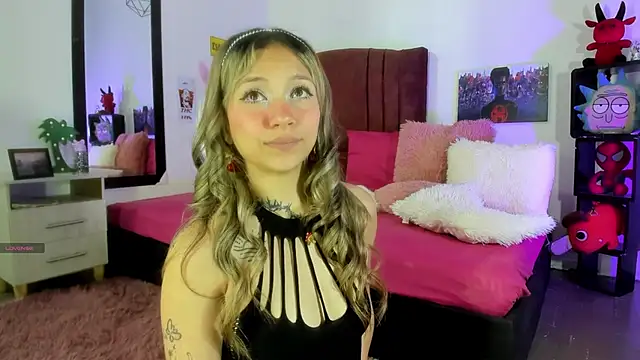 alisson zafiro  online show from January 2025 09:04:01 AM