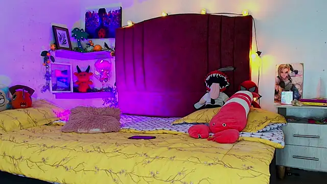 alisson zafiro  online show from November 2025 03:09:02 AM