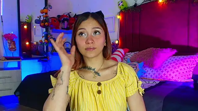 alisson zafiro  online show from January 2026 03:22:01 AM