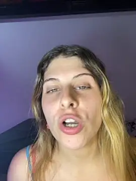 FlorBich online show from November 2025 08:13:02 PM