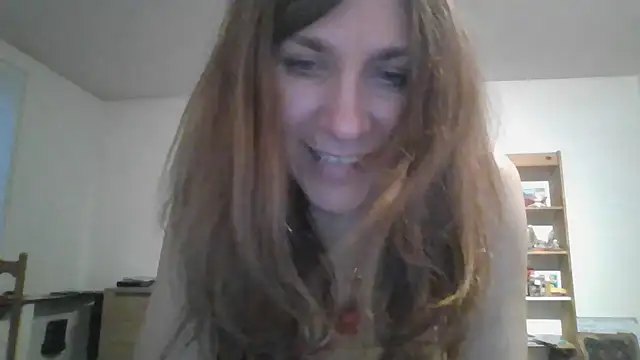 JasmineGlamour online show from April 2026 06:46:02 PM