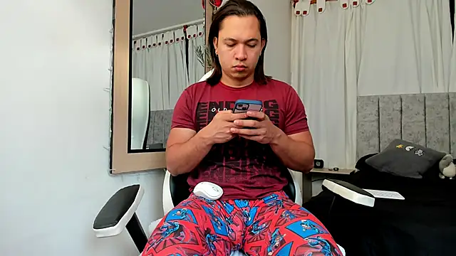 Valerioe online show from November 2025 11:43:02 AM