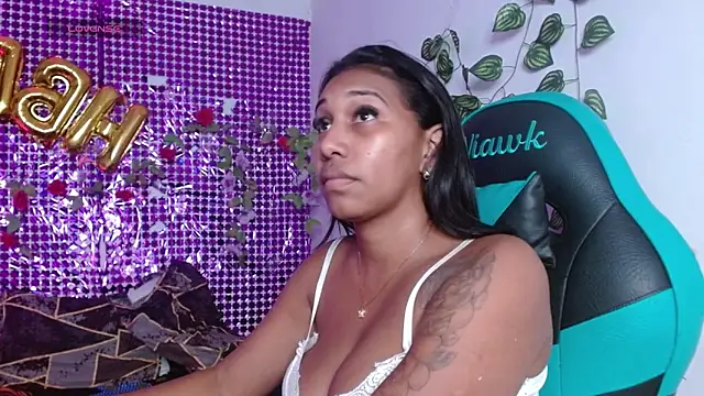 Kristel lee online show from October 2025 04:20:02 PM