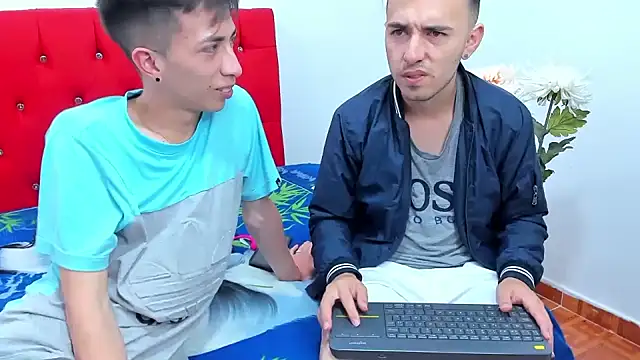 Snapshot of big-dicktop23 chatting on December 2024 12:09:02 AM big-dicktop23 online show from December 2024 12:09:02 AM