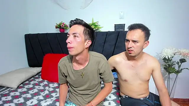 Snapshot of big-dicktop23 chatting on November 2025 06:46:02 PM big-dicktop23 online show from November 2025 06:46:02 PM