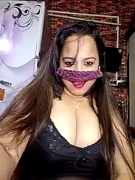 albelasummi702 online show from December 2025 02:06:01 AM