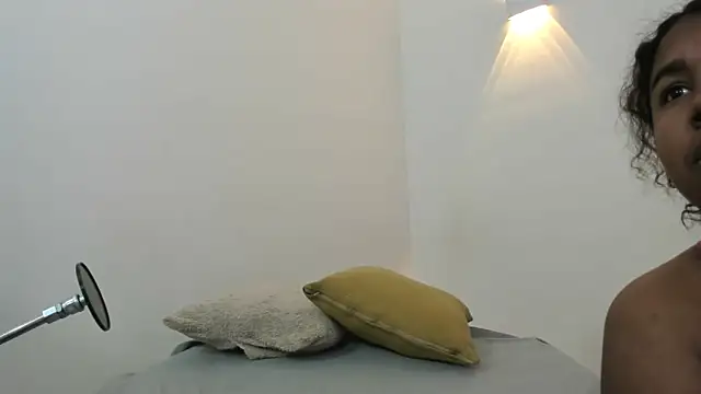 Snapshot of Lizzie_Williams_ chatting on October 2025 03:09:01 AM Lizzie Williams online show from October 2025 03:09:01 AM