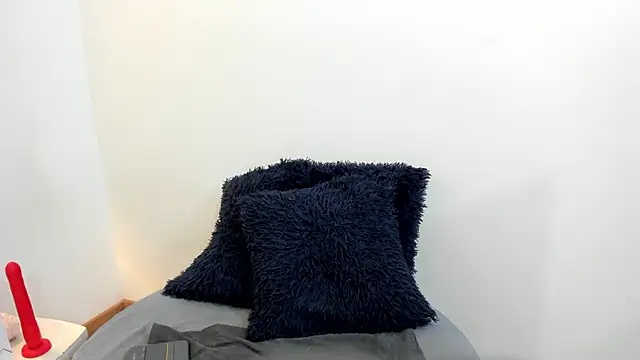 Snapshot of Lizzie_Williams_ chatting on November 2025 03:41:01 AM Lizzie Williams online show from November 2025 03:41:01 AM