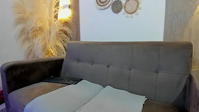 Snapshot of Lizzie_Williams_ chatting on November 2025 03:21:02 AM Lizzie Williams online show from November 2025 03:21:02 AM