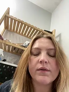 PhatAssBlond online show from December 2024 06:06:02 PM