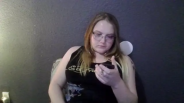 PhatAssBlond online show from March 2025 12:33:02 AM