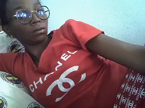 Snapshot of ElianeHot chatting on January 2025 11:23:02 AM ElianeHot online show from January 2025 11:23:02 AM