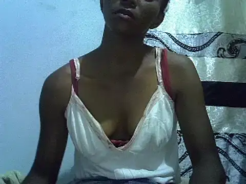 Snapshot of ElianeHot chatting on February 2025 07:55:01 PM ElianeHot online show from February 2025 07:55:01 PM