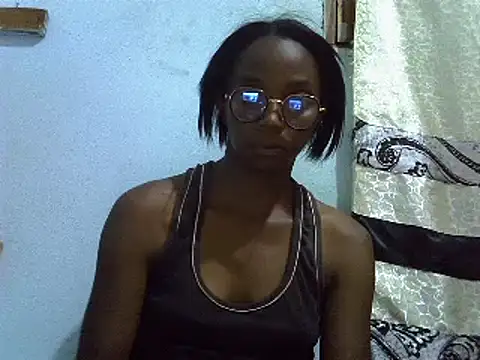 Snapshot of ElianeHot chatting on February 2025 06:32:02 PM ElianeHot online show from February 2025 06:32:02 PM