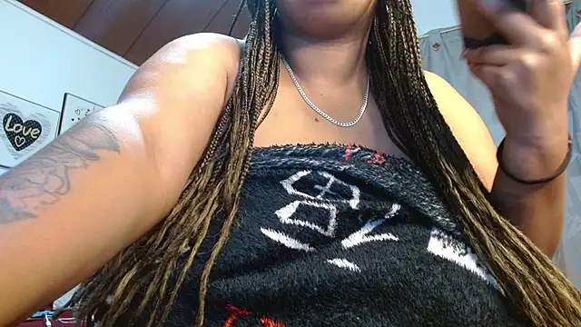 Alisteresa  online show from September 2025 01:49:01 AM