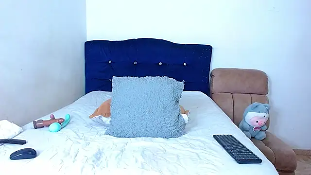 katarinademon online show from February 2026 09:29:02 PM