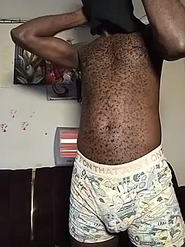 Snapshot of Moteroxz chatting on March 2026 05:22:01 AM Moteroxz online show from March 2026 05:22:01 AM