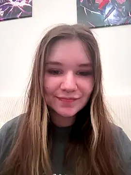 PumaShyXD online show from November 2025 07:15:02 PM