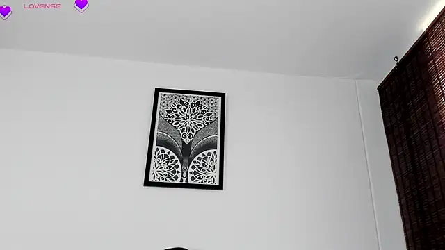 VeronicaTonu online show from February 2026 06:07:01 PM