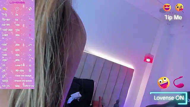 LiaaGenner online show from March 2025 09:43:02 PM