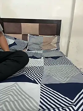 Snapshot of AASHI66 chatting on February 2025 05:29:01 PM AASHI66 online show from February 2025 05:29:01 PM