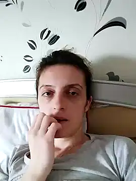 Snapshot of SophyGirl chatting on February 2025 12:39:01 PM SophyGirl online show from February 2025 12:39:01 PM