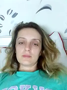 Snapshot of SophyGirl chatting on February 2025 09:58:02 PM SophyGirl online show from February 2025 09:58:02 PM