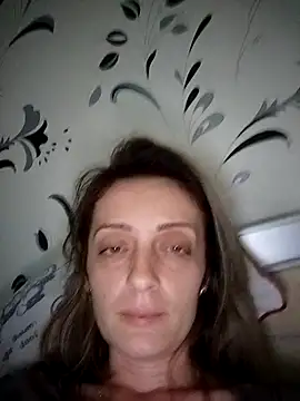 Snapshot of SophyGirl chatting on December 2025 01:39:02 PM SophyGirl online show from December 2025 01:39:02 PM