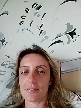 Snapshot of SophyGirl chatting on March 2026 12:54:01 PM SophyGirl online show from March 2026 12:54:01 PM