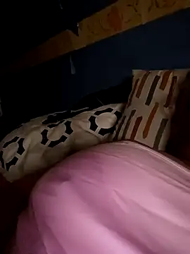 Snapshot of poussychats chatting on January 2025 10:37:02 PM poussychats online show from January 2025 10:37:02 PM